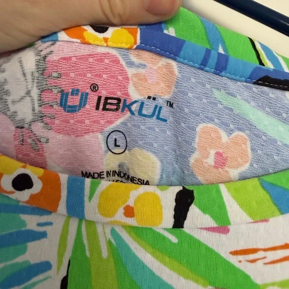 IBKUL Vibrant Floral Women's Blouse - Blue, Pink, Green - Picture 5 of 7